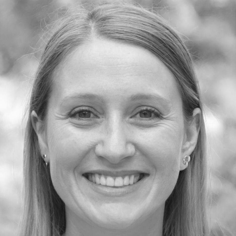 Dr. Sarah Weber, Expertin für Finanzanalyse und Unternehmensbewertung